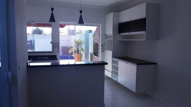 Imagem Casa com 2 Quartos à Venda, 180 m² em Jardim Ribamar - Peruíbe Imagem Casa com 2 Quartos à Venda, 180 m² em Jardim Ribamar - Peruíbe