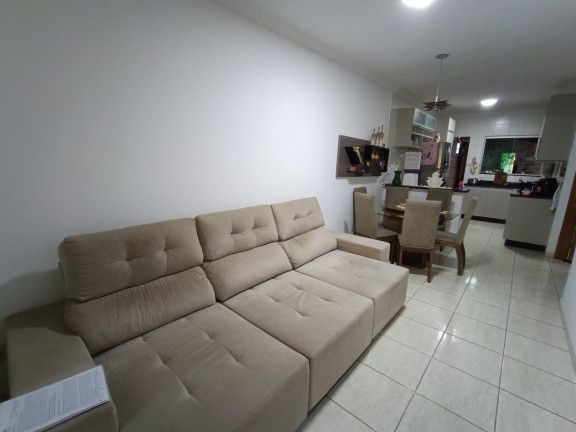 Imagem Casa de Condomínio com 3 Quartos à Venda, 125 m² em Parque Sao Jorge - Aparecida De Goiania