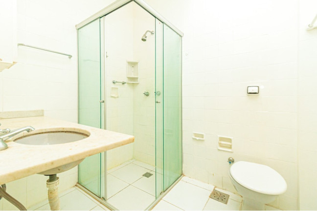 Imagem Apartamento com 2 Quartos à Venda, 137 m² em Centro Histórico - Porto Alegre Imagem Apartamento com 2 Quartos à Venda, 137 m² em Centro Histórico - Porto Alegre