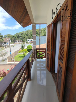 Imagem Casa com 3 Quartos à Venda, 237 m² em São Marcos - Joinville