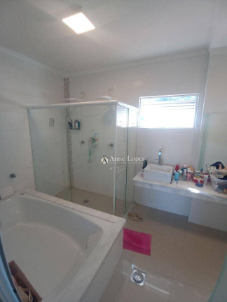 Imagem Casa com 3 Quartos à Venda, 257 m² em Marapé - Santos Imagem Casa com 3 Quartos à Venda, 257 m² em Marapé - Santos