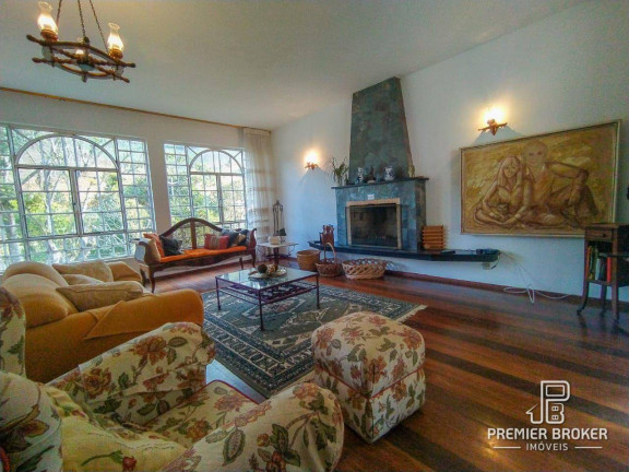 Imagem Casa com 4 Quartos à Venda, 330 m² em Albuquerque - Teresópolis