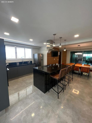 Imagem Apartamento com 2 Quartos à Venda, 66 m² em Ocian - Praia Grande