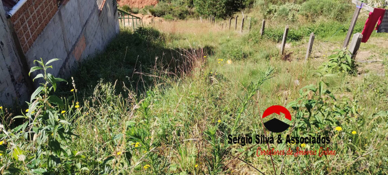 Imagem Terreno à Venda, 416 m² em Campos Do Jordão Imagem Terreno à Venda, 416 m² em Campos Do Jordão