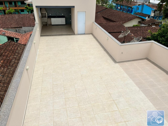Imagem Casa com 3 Quartos à Venda, 240 m² em Enseada - Ubatuba