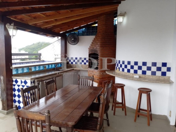 Imagem Cobertura com 3 Quartos à Venda, 235 m² em Pitangueiras - Guarujá