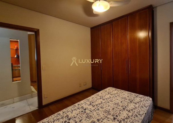 Imagem Imóvel com 4 Quartos à Venda, 228 m² em Belvedere - Belo Horizonte