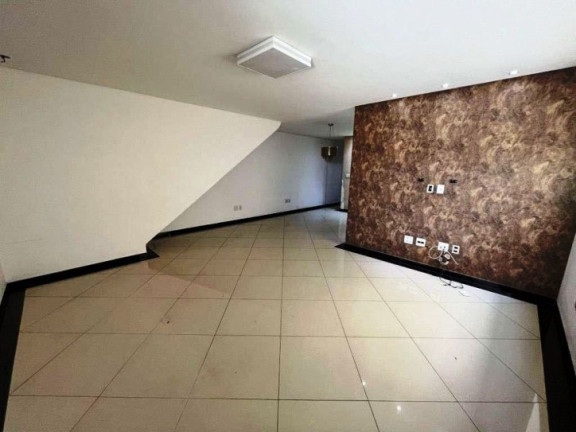 Imagem Casa com 3 Quartos à Venda, 160 m² em Estuário - Santos