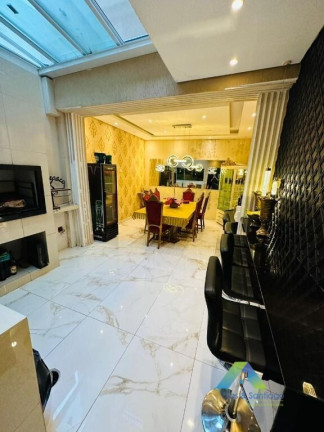Sobrado com 3 Quartos à Venda, 150 m² em Campo Belo - São Paulo