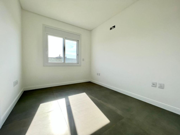 Imagem Casa com 3 Quartos à Venda, 160 m² em Dubai - Capao Da Canoa Imagem Casa com 3 Quartos à Venda, 160 m² em Dubai - Capao Da Canoa