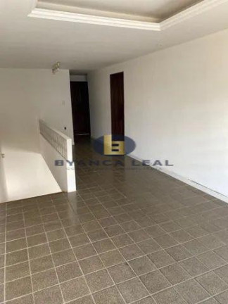 Imagem Casa com 3 Quartos à Venda, 222 m² em Iputinga - Recife