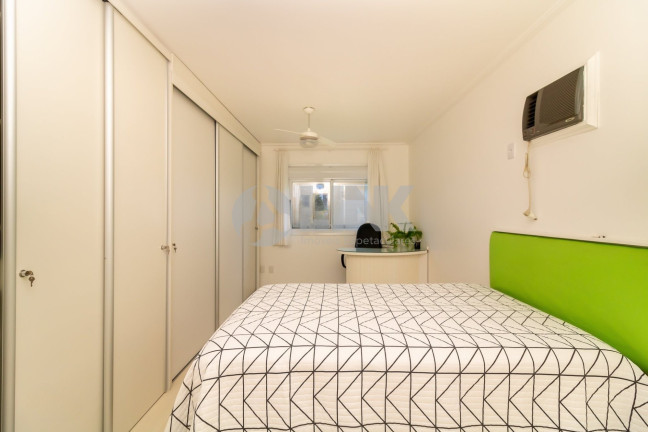 Imagem Apartamento com 3 Quartos à Venda, 167 m² em Petrópolis - Porto Alegre Imagem Apartamento com 3 Quartos à Venda, 167 m² em Petrópolis - Porto Alegre