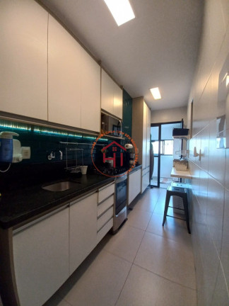 Imagem Apartamento com 2 Quartos à Venda, 77 m² em Costa Azul - Salvador