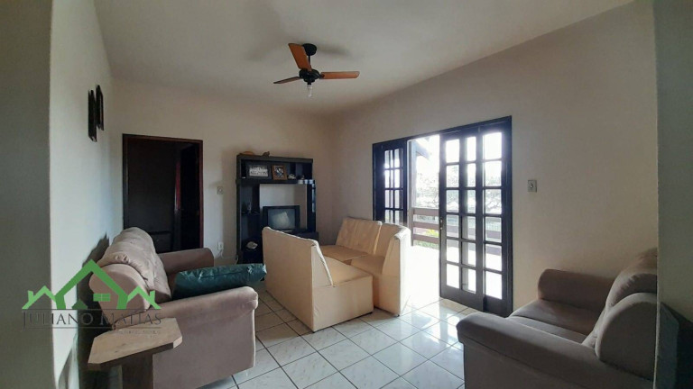 Imagem Sobrado com 5 Quartos à Venda, 280 m² em Costeira - Balneário Barra Do Sul Imagem Sobrado com 5 Quartos à Venda, 280 m² em Costeira - Balneário Barra Do Sul