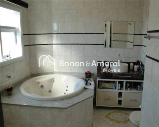 Imagem Casa de Condomínio com 2 Quartos à Venda, 450 m² em Santa Cruz - Valinhos