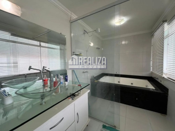 Imagem Sobrado com 4 Quartos à Venda, 337 m² em Vila Olímpica - Uberaba Imagem Sobrado com 4 Quartos à Venda, 337 m² em Vila Olímpica - Uberaba