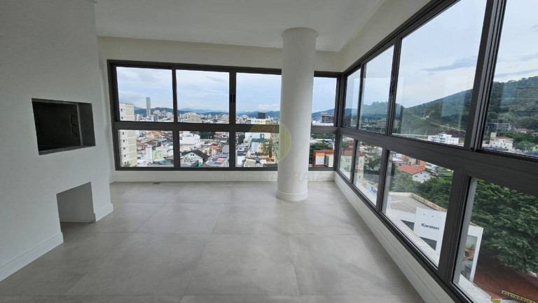 Imagem Apartamento com 4 Quartos à Venda, 150 m² em Centro - Balneário Camboriú