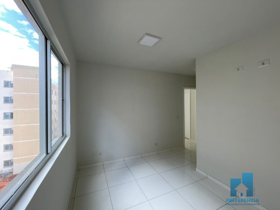 Imagem Apartamento com 2 Quartos à Venda, 47 m² em Uvaranas - Ponta Grossa