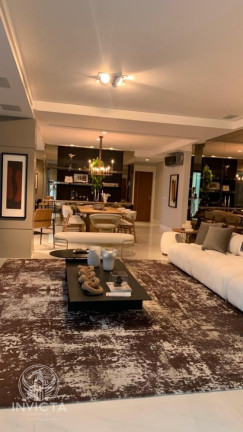 Imagem Apartamento com 3 Quartos à Venda, 187 m² em Barra Sul - Balneário Camboriú