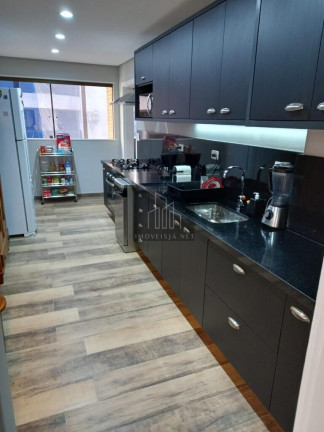 Imagem Apartamento com 3 Quartos à Venda, 194 m² em Pitangueiras - Guarujá