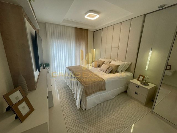 Imagem Apartamento com 3 Quartos à Venda, 399 m² em Centro - Balneário Camboriú Imagem Apartamento com 3 Quartos à Venda, 399 m² em Centro - Balneário Camboriú