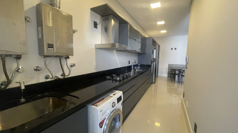 Imagem Apartamento com 3 Quartos para Alugar, 141 m² em Canasvieiras - Florianópolis