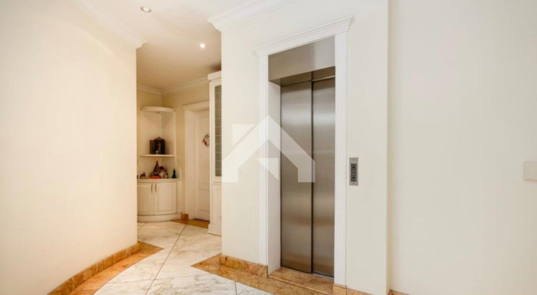 Imagem Casa de Condomínio com 6 Quartos à Venda, 960 m² em Alphaville Residencial Plus - Barueri Imagem Casa de Condomínio com 6 Quartos à Venda, 960 m² em Alphaville Residencial Plus - Barueri