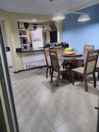 Imagem Sobrado com 4 Quartos para Temporada, 170 m² em Centro - Guaratuba