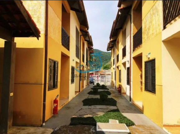 Imagem Casa de Condomínio com 2 Quartos à Venda, 70 m² em Maranduba - Ubatuba