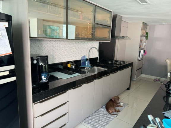 Imagem Casa com 3 Quartos à Venda, 660 m² em Estância Silveira - Contagem