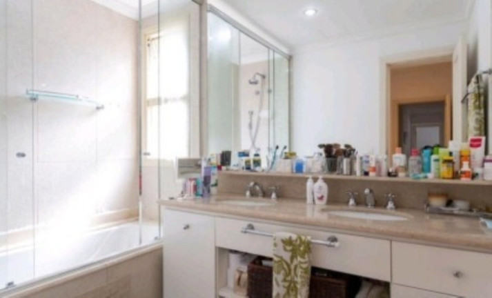 Imagem Apartamento com 4 Quartos à Venda, 208 m² em Itaim Bibi - São Paulo