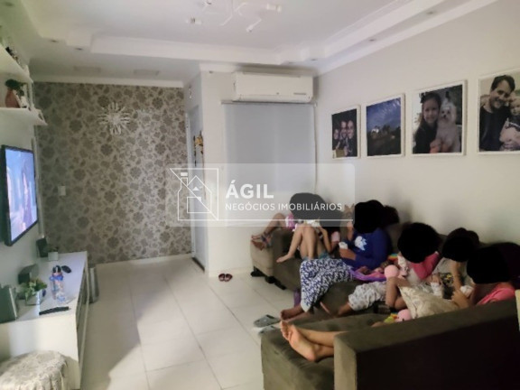 Imagem Casa com 3 Quartos à Venda, 175 m² em Eugênio De Mello - São José Dos Campos