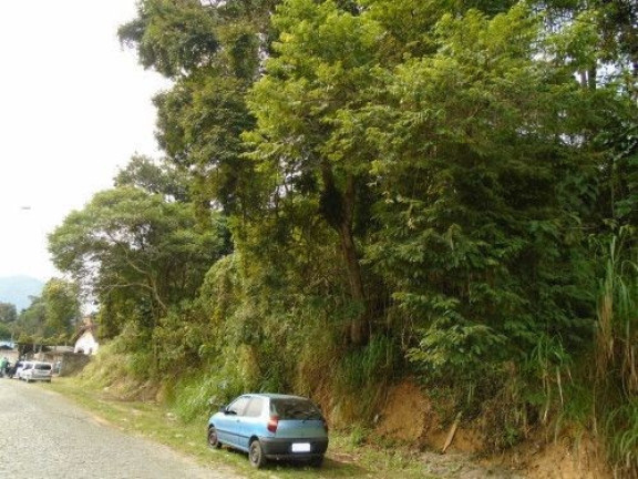 Terreno à Venda, 6.330 m² em Agriões - Teresópolis