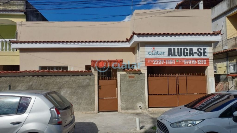 Casa com 3 Quartos para Alugar, 90 m² em São Miguel - São Gonçalo