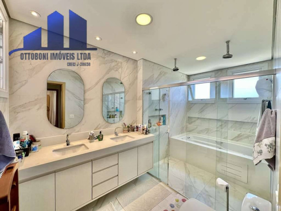 Imagem Casa com 4 Quartos à Venda, 345 m² em Granja Viana - Carapicuíba Imagem Casa com 4 Quartos à Venda, 345 m² em Granja Viana - Carapicuíba