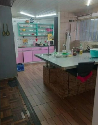 Imagem Casa com 5 Quartos à Venda, 350 m² em Seminário - Curitiba