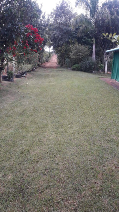 Imagem Chácara com 2 Quartos à Venda, 118 m² em Zona Rural - Angatuba