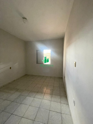 Imagem Casa com 2 Quartos para Alugar, 11 m² em Alice Maia - Montes Claros