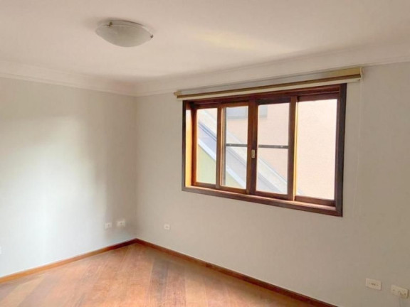 Imagem Casa com 3 Quartos à Venda, 320 m² em Chácara Pavoeiro - Cotia Imagem Casa com 3 Quartos à Venda, 320 m² em Chácara Pavoeiro - Cotia