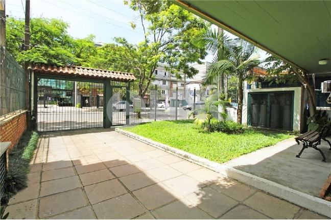 Imagem Apartamento com 2 Quartos à Venda, 73 m² em Auxiliadora - Porto Alegre Imagem Apartamento com 2 Quartos à Venda, 73 m² em Auxiliadora - Porto Alegre