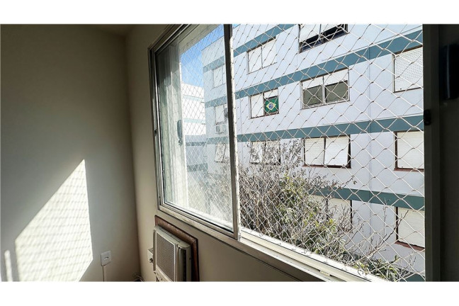 Imagem Imóvel com 1 Quarto à Venda,  em Teresópolis - Porto Alegre