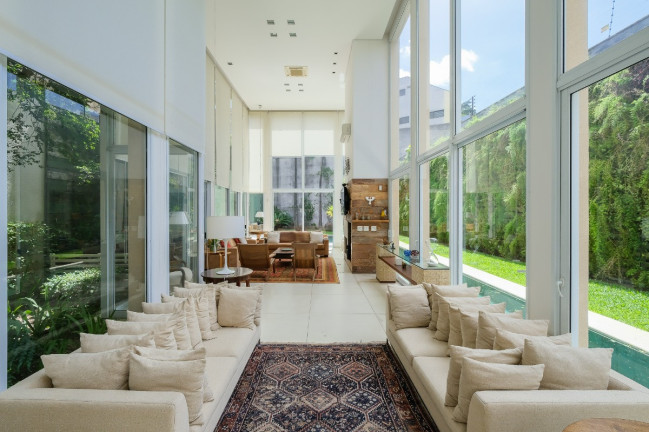 Imagem Casa com 3 Quartos à Venda, 480 m² em Vila Madalena - São Paulo Imagem Casa com 3 Quartos à Venda, 480 m² em Vila Madalena - São Paulo