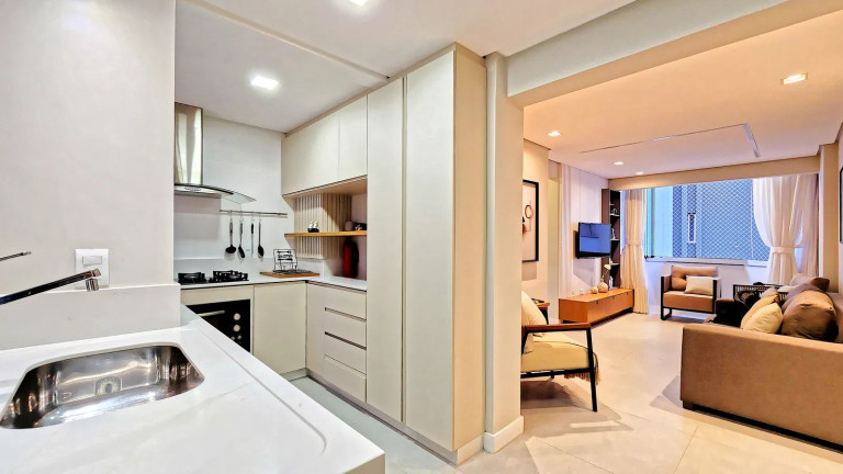 Imagem Apartamento com 2 Quartos à Venda, 90 m² em Centro - Balneário Camboriú Imagem Apartamento com 2 Quartos à Venda, 90 m² em Centro - Balneário Camboriú