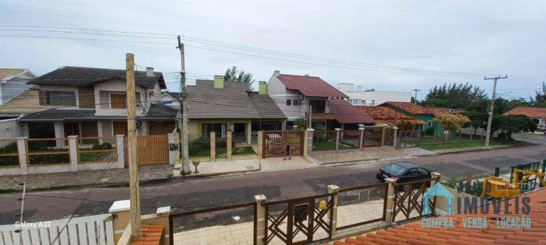 Imagem Sobrado com 3 Quartos à Venda, em Centro - Tramandaí Imagem Sobrado com 3 Quartos à Venda, em Centro - Tramandaí