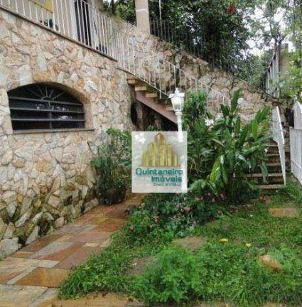 Sobrado com 6 Quartos à Venda, 600 m² em Jardim Santa Mena - Guarulhos