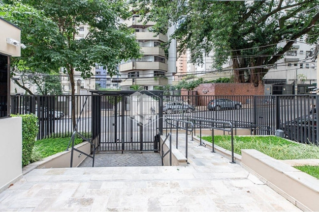 Imagem Apartamento com 2 Quartos à Venda, 57 m² em Moema - São Paulo