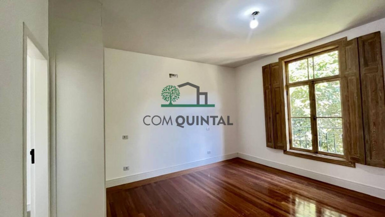 Imagem Casa com 4 Quartos à Venda, 410 m² em Altos De São Fernando - Jandira Imagem Casa com 4 Quartos à Venda, 410 m² em Altos De São Fernando - Jandira