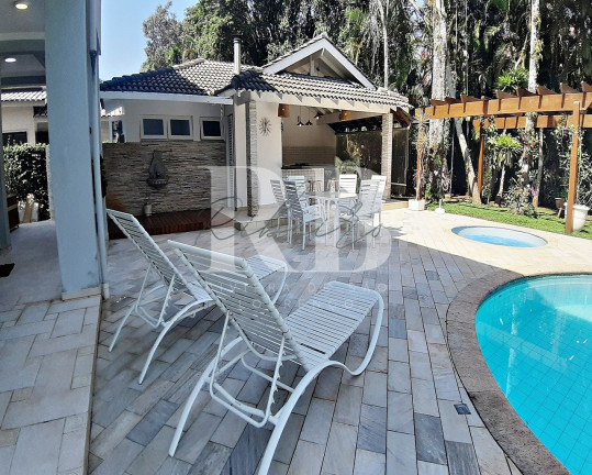 Imagem Imóvel com 5 Quartos para Temporada,  em Riviera - Bertioga