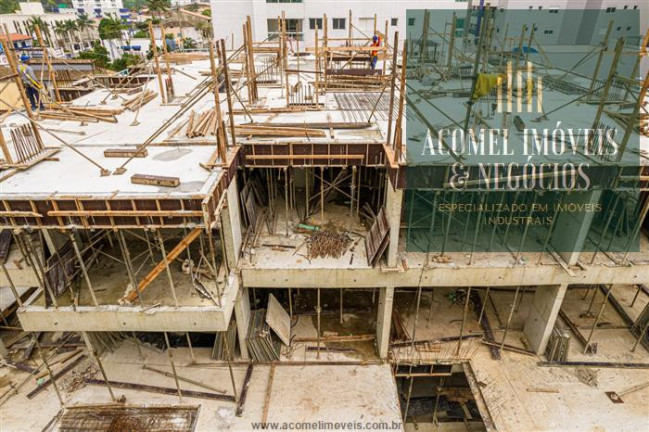 Imagem Apartamento com 2 Quartos à Venda, 76 m² em Centro - Mongagua