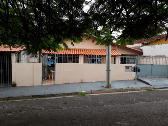 Casa com 3 Quartos à Venda, 106 m² em Centro - Tatuí